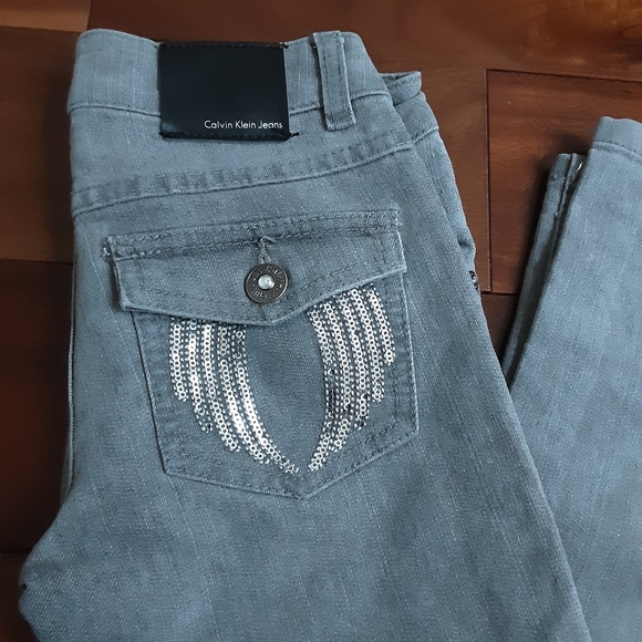 CALVIN KLEIN GIRLS STRAIGHT GREY JEANS US 8 - Picture 2 of 6